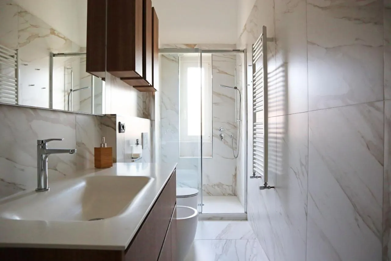 Cittastudi Elegant Bright House Apartment Milan