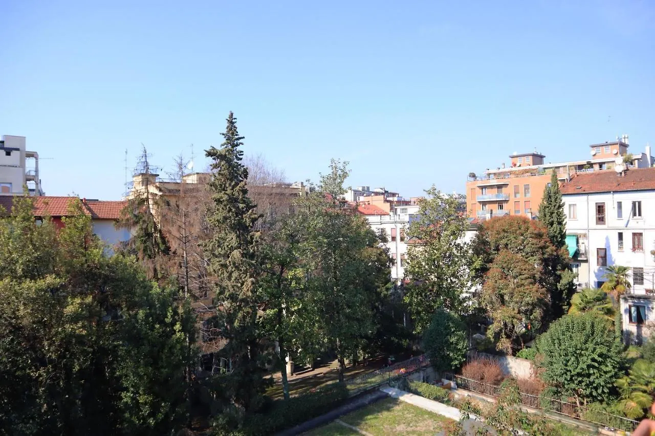 Cittastudi Elegant Bright House Apartment Milan