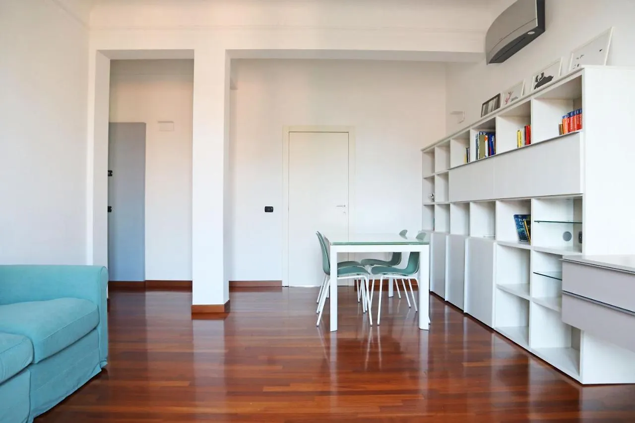 Cittastudi Elegant Bright House Apartment Milan
